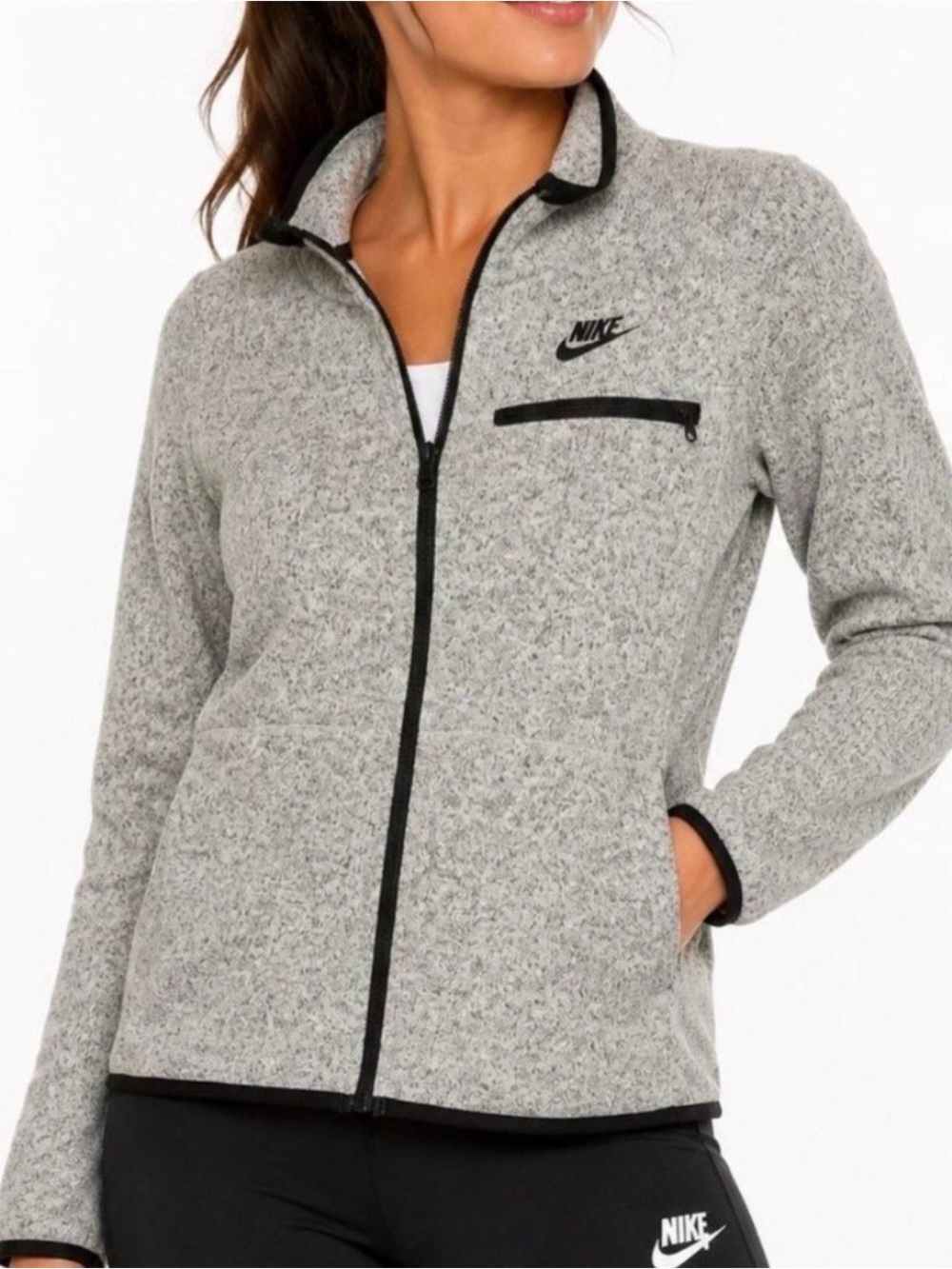 Nike Women’s knit zip up jacket